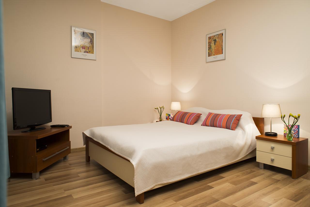 Apartamenty Tww Ochota Warsaw Exterior photo